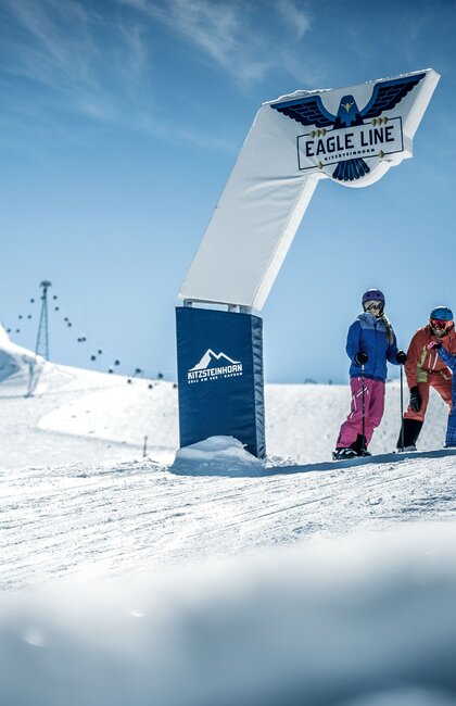 Die Spaßpiste „Eagle Line” sorgt nicht nur bei Kindern für Jubelschreie – auch große Abenteurer und Snowpark-Einsteiger lassen hier die Glückshormone tanzen