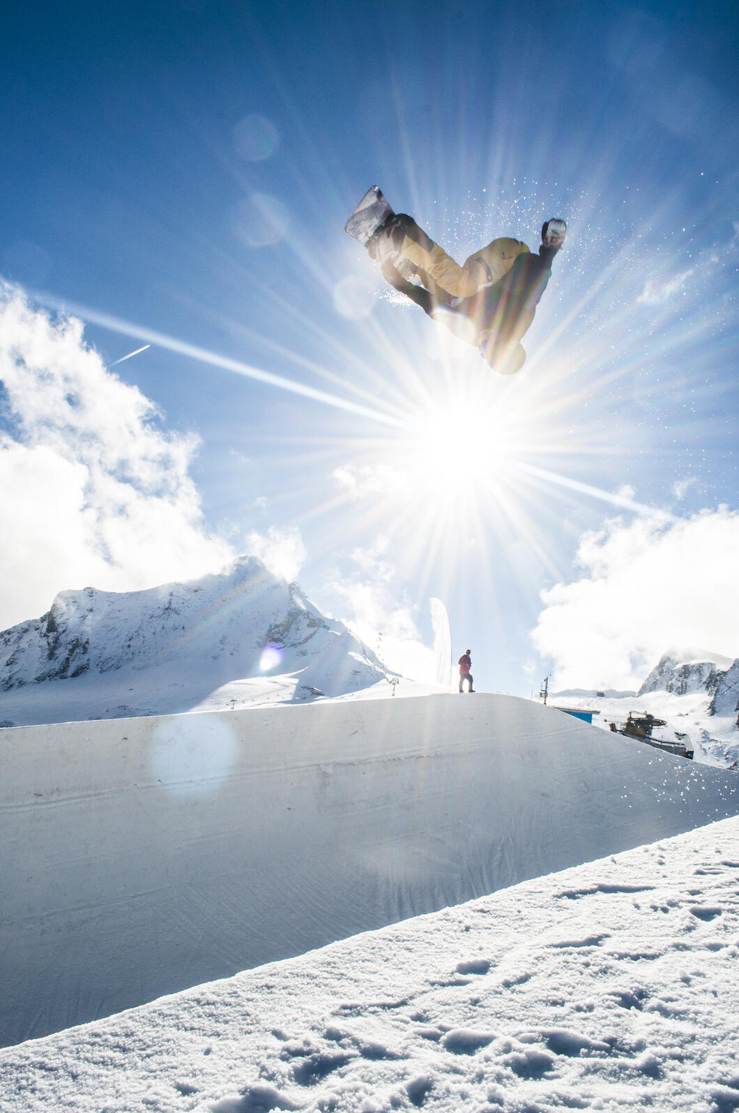 André Höflich | © Kitzsteinhorn André Höflich - Kitzsteinhorn Superpipe Training Weeks | © Kitzsteinhorn