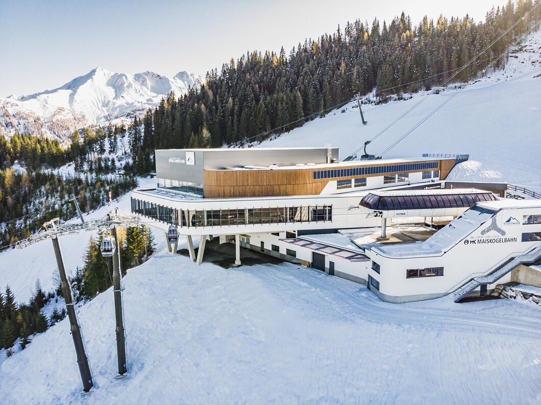 Bergstation Maiskogel | © Kitzsteinhorn Station am Maiskogel auf 1.570 Meter: Die Bergstation der MK Maiskogelbahn ist gleichzeitig die Talstation der neuen 3K K-onnection. | © Kitzsteinhorn