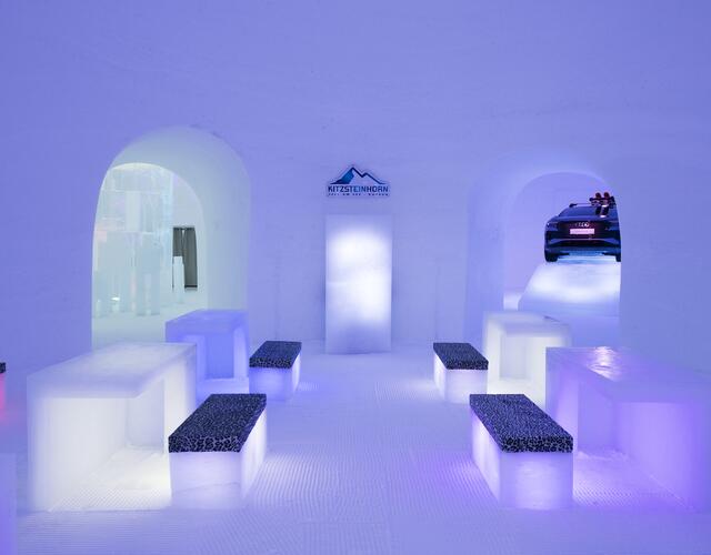Für ein stylisches Ambiente sorgt die ICE LOUNGE. | © Kitzsteinhorn