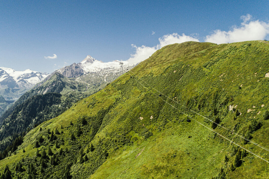 Unique panoramic ride Kaprun 768 m - TOP OF SALZBURG 3.029 m