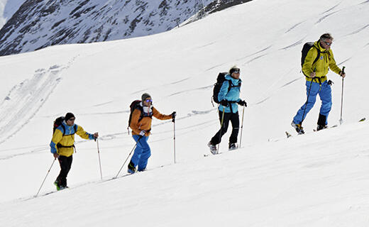 Bergwelten Skitouren Opening am Kitzsteinhorn | © Bergwelten, Manuel Ferrigato