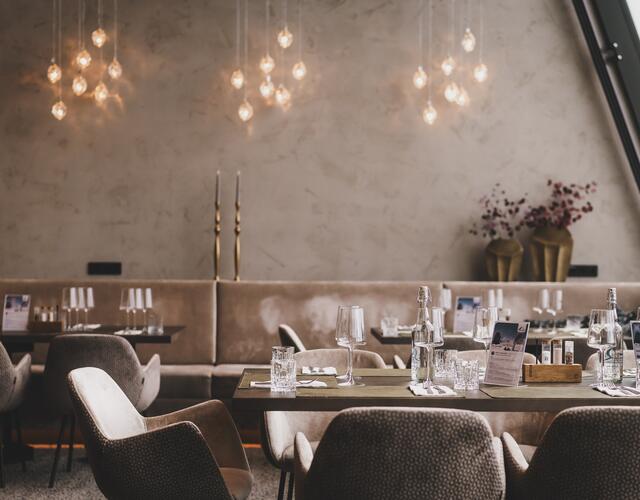 Kitzsteinhorn Lounge des Restaurants Gletschermühle  | © Stefanie Oberhauer