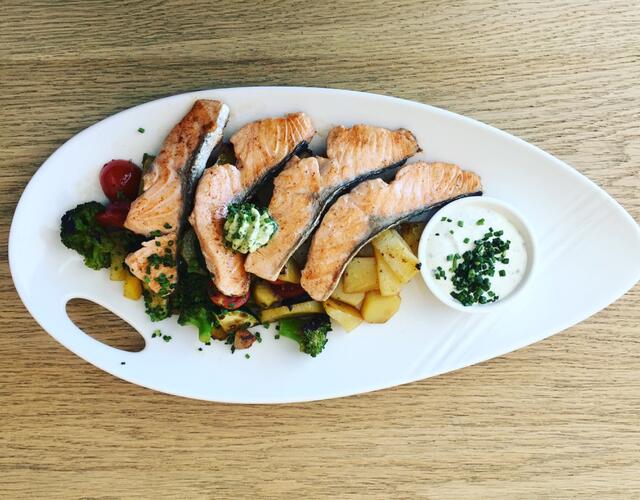 Gegrillte Lachsschnitte | © Kitzsteinhorn