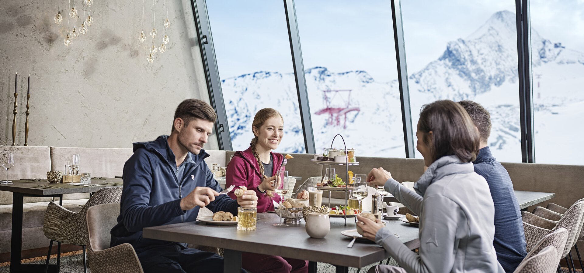 Kitzsteinhorn Lounge Restaurant Gleschermühle (c) Kitzsteinhorn