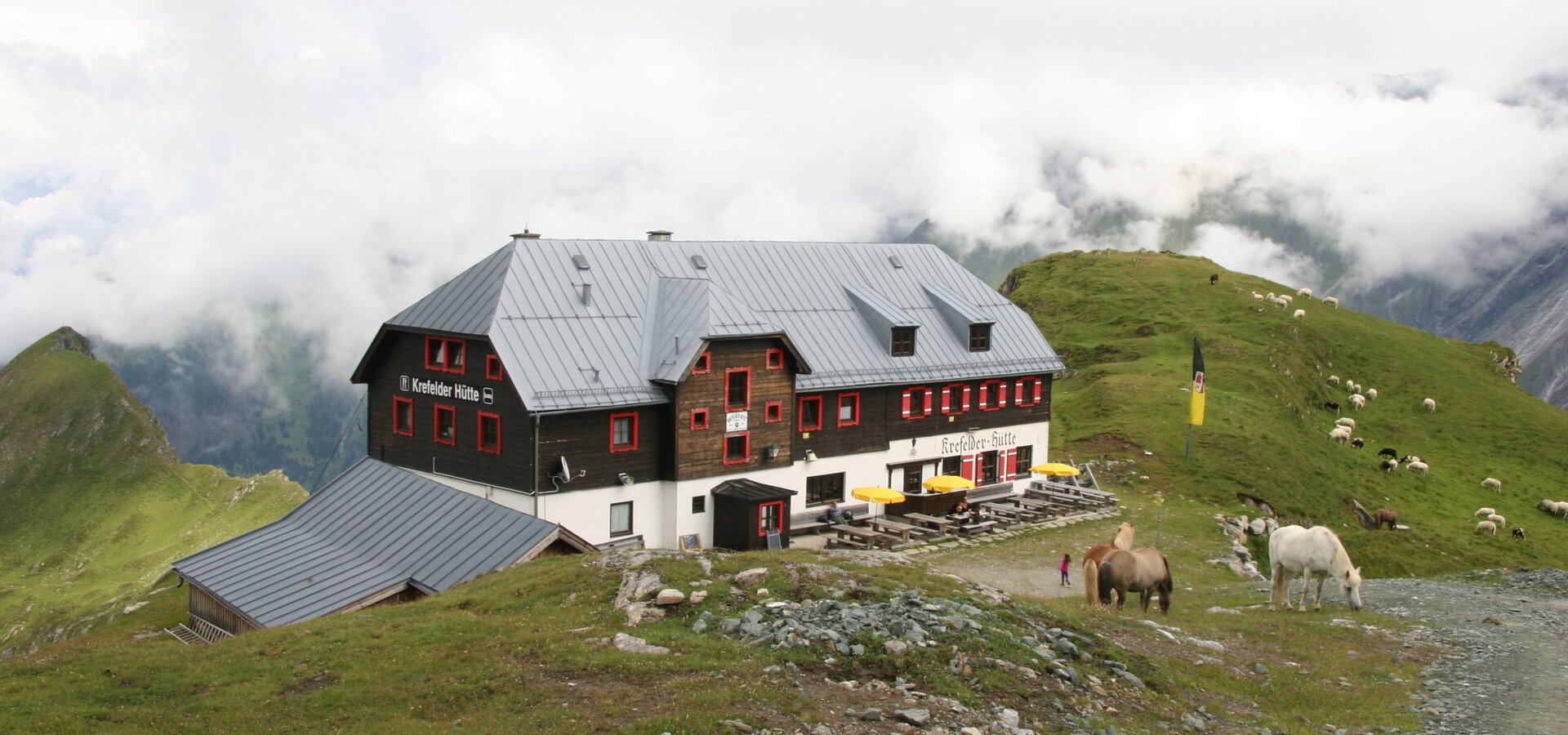Traditional hut of the German Alpine Association | © Kitzsteinhorn