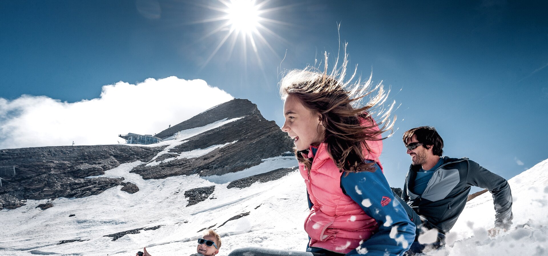 Rutschspass im Sommerschnee | © Kitzsteinhorn