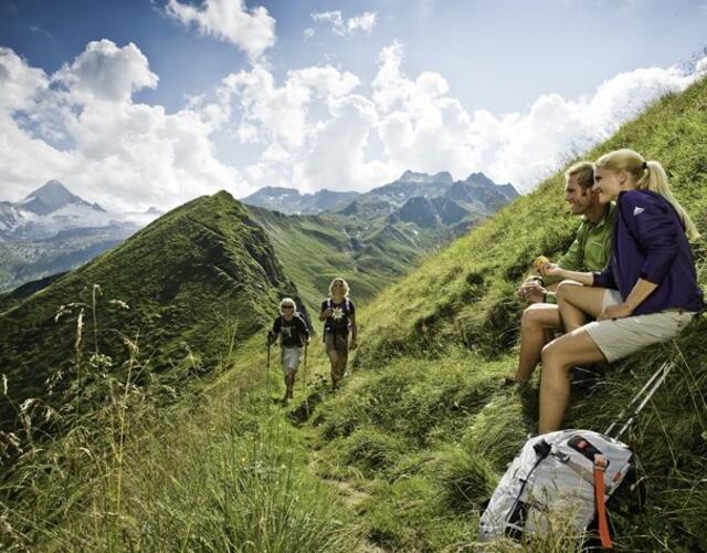 Hiking area at the border to the Hohe Tauern National Park | © Kitzsteinhorn