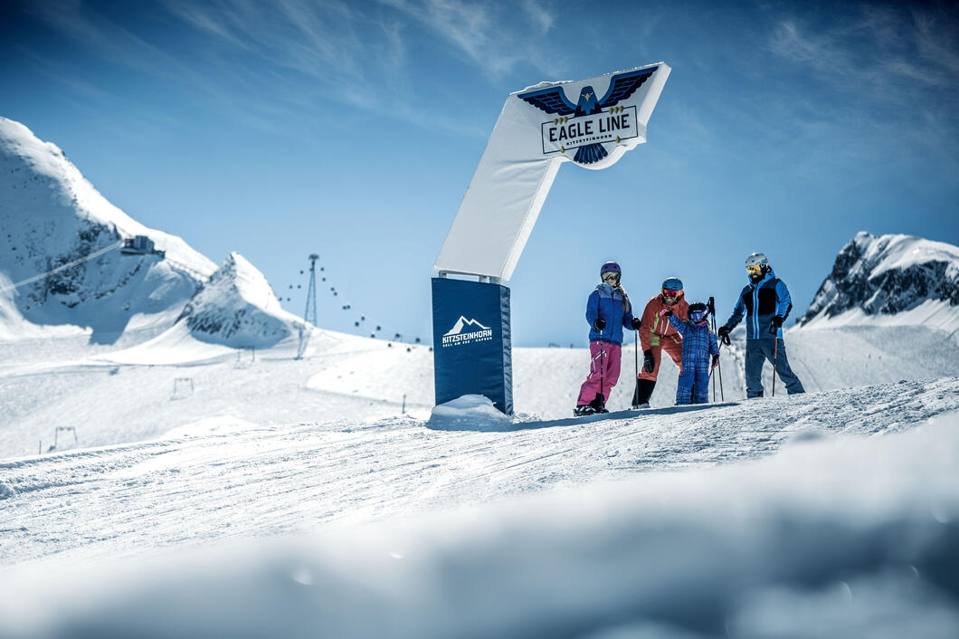 The "Eagle Line” fun piste guarantees cries of joy from children – but big adventurers and snow park beginners let the happiness hormones take over here too