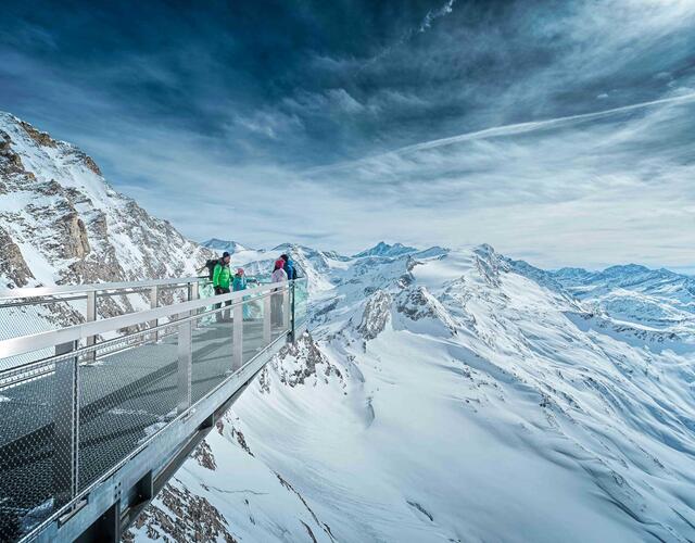 Offers unique insights and views of Austria`s highest mountains | © Kitzsteinhorn