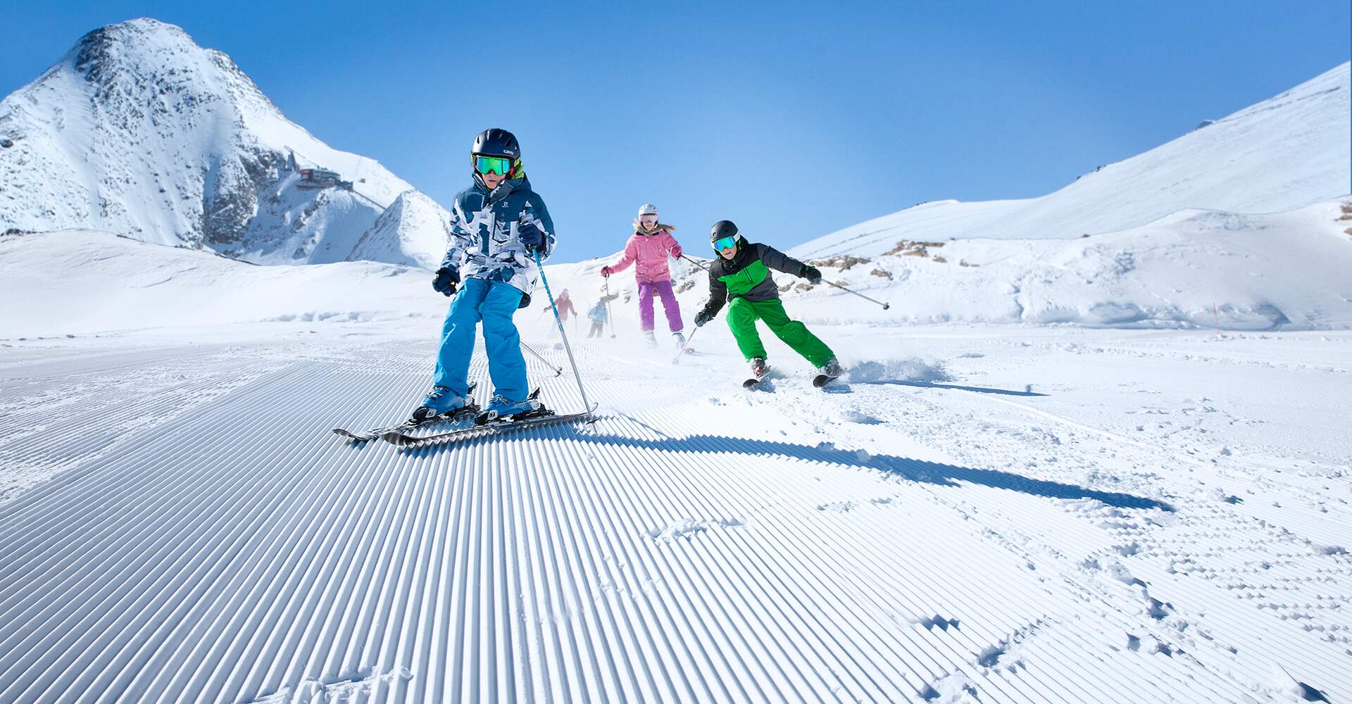 Auf den weiten Gletscherhängen des Kitzsteinhorns finden Familien die perfekten Bedingungen für den Winterurlaub | © Kitzsteinhorn