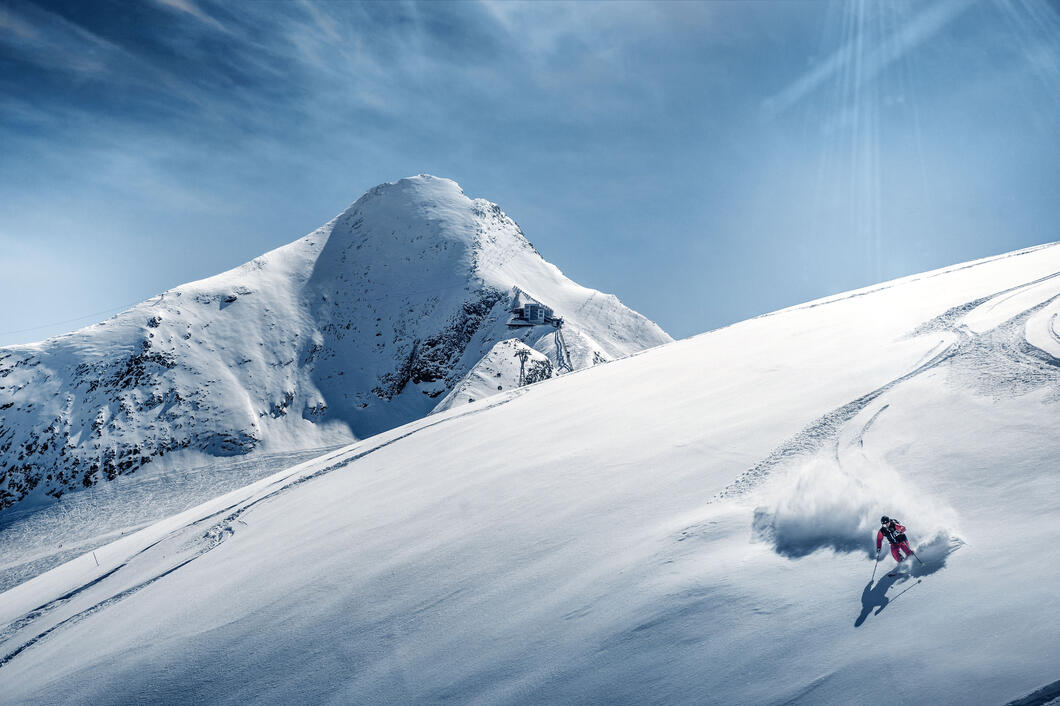 Von der „Ice Age“ bis zum „Jump Run“ finden Fahrer aller Könnerstufen das passende Terrain für ihre perfekte Line | © Kitzsteinhorn