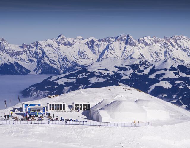 Stylish igloos at the Kitzsteinhorn in Salzburg | © Kitzsteinhorn