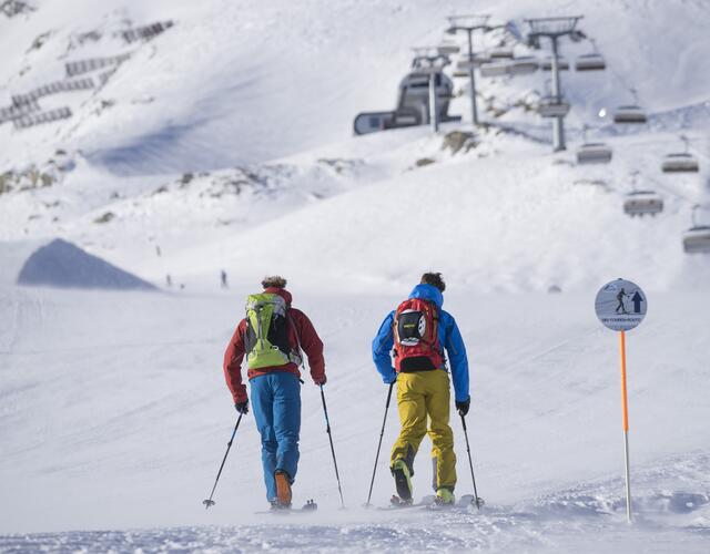 Schon im Herbst ermöglicht das Kitzsteinhorn allen Skitourengehern einen Frühstart in ihre sportliche Skibergsteigersaison | © Gletscherbahnen Kaprun AG