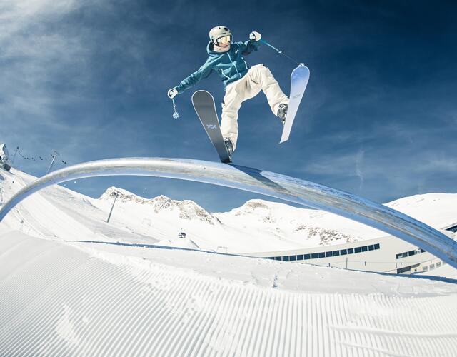 Hol dir den Kick in den Weltklasse-Kitzsteinhorn-Snowparks | © Kitzsteinhorn