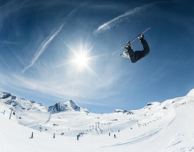 Freestylers can really let off steam  | © Kitzsteinhorn