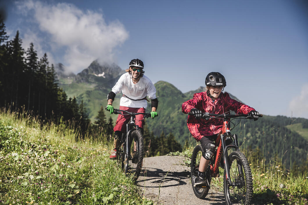 Mountainbike Maiskogel Trail | © Kitzsteinhorn Mountainbike Maiskogel Trail Familie | © Kitzsteinhorn
