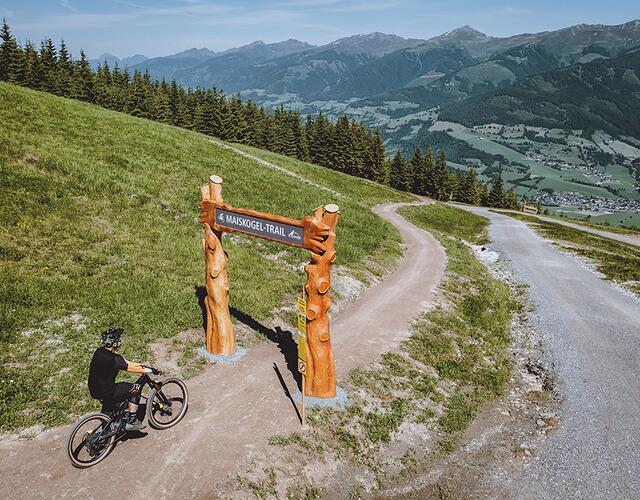 Der Maiskogel-Trail startet direkt bei der Bergstation der MK Maiskogelbahn | © Kitzsteinhorn